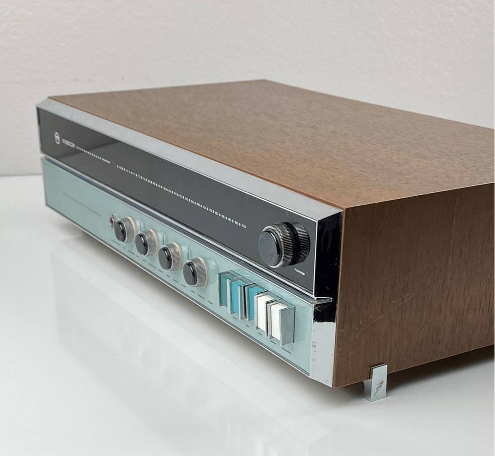 Vtg Webcor AM/FM Solid State Stereophonic Multiplex Receiver & Turntable WFX151