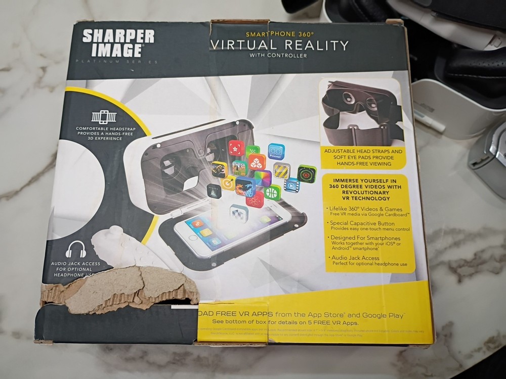 Sharper Image Smartphone Virtual Reality Glasses Goggles