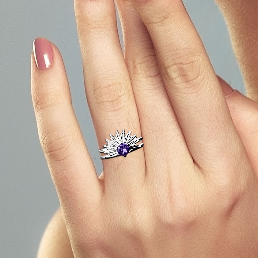 925 Sterling Silver Ring Blank – 5 mm Round Bezel Setting with Antique Sun Rays