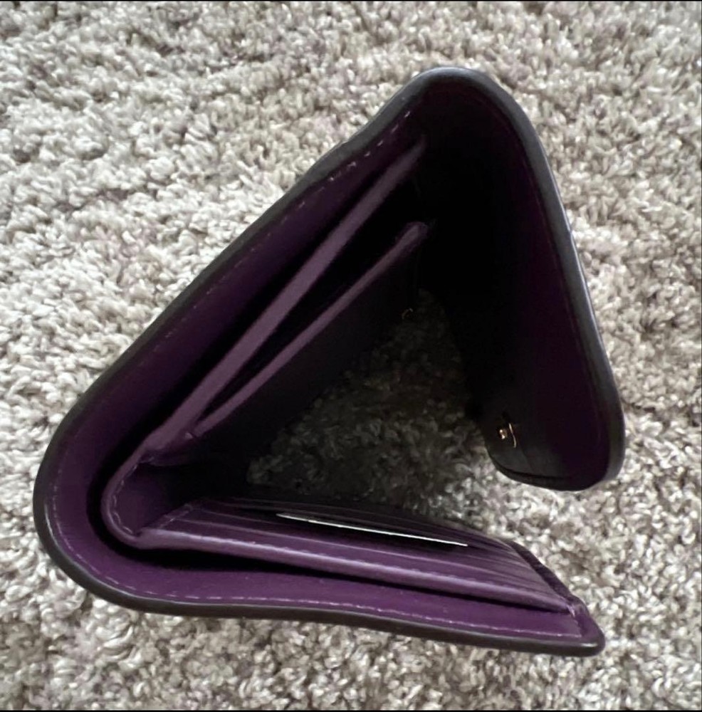 Sale New COACH Tri-Fold Wallet