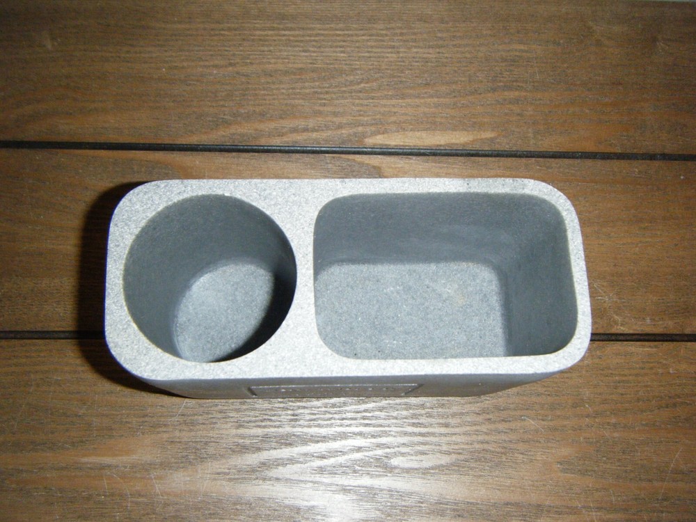 DESK CADDY GRAY RESIN