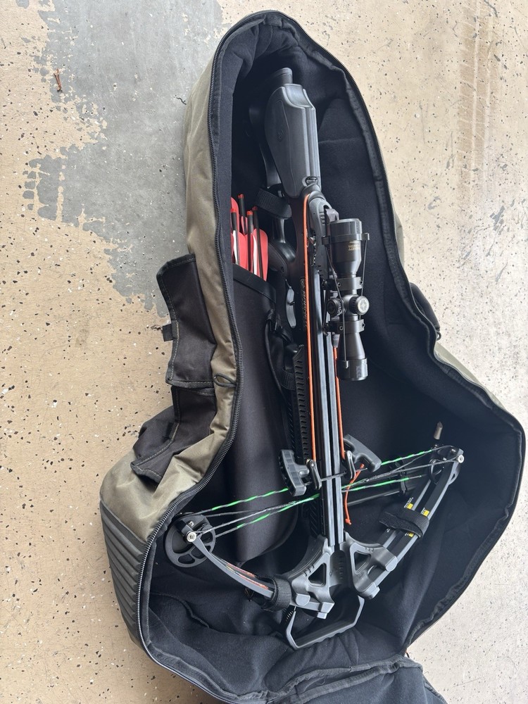 Barnett Wildcat C6 Crossbow With Case And Target