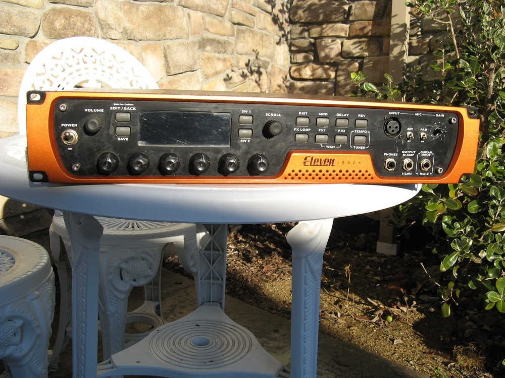 Avid Eleven Rack Effect Processor Guitar Effect and Interface