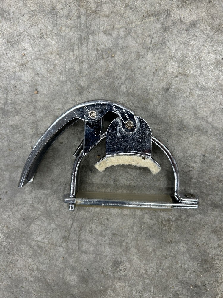 Vintage Hamilton guitar capo 1980
