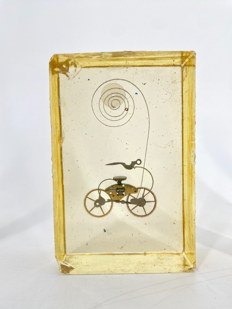 * ART SCULPTURE 90s MINIATURE ART TABLE OBJECT EPOXY RESIN