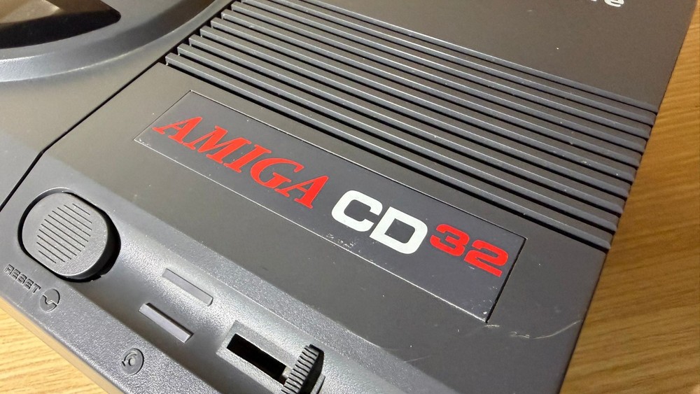 READ INFO- Amiga cd 32 console , TF330 CD32 expansion , usb mouse adpt