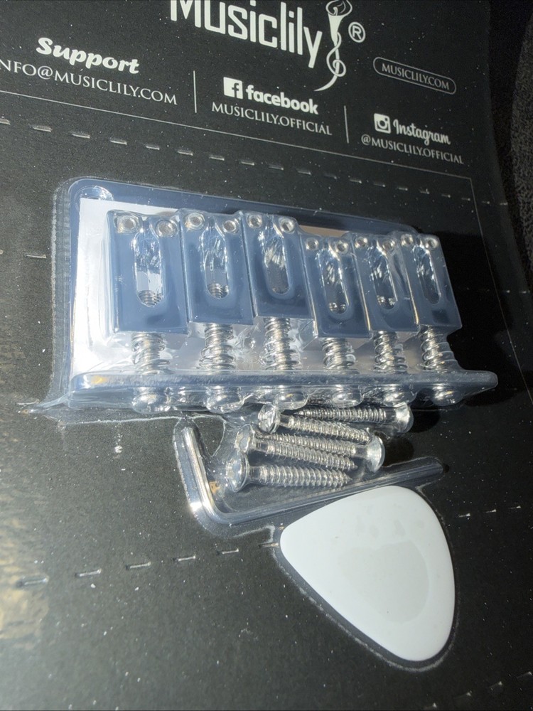 Musicily Guitar Bridge Silver with Pick