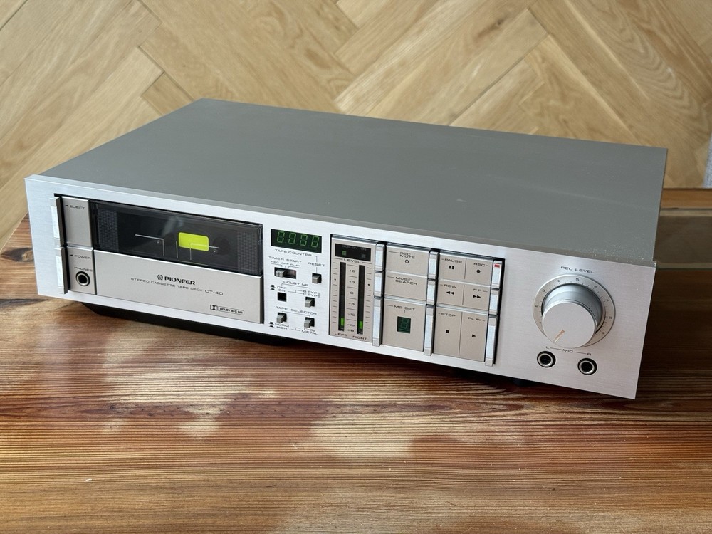 Pioneer CT-40 Cassette Deck
