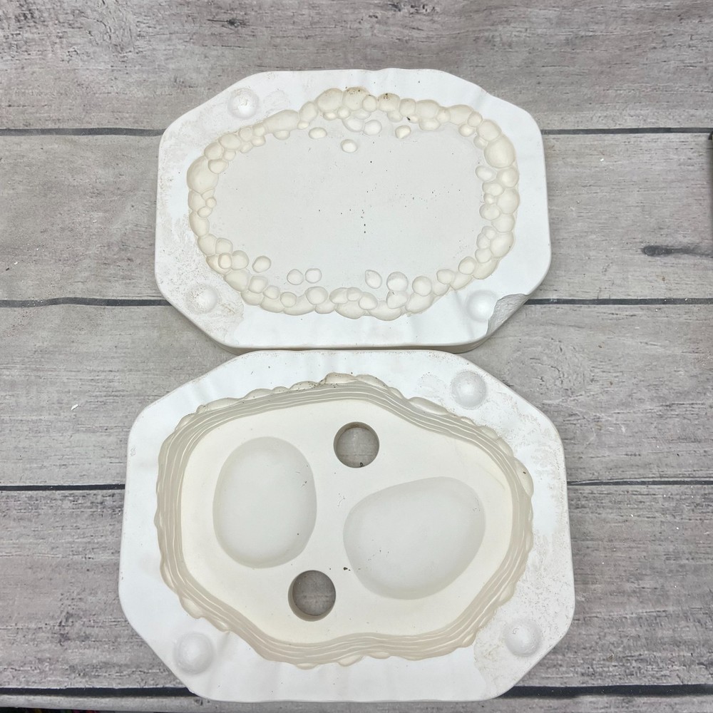 Vintage 1990 Clay Magic Ceramic Casting Mold Pebble Base #711