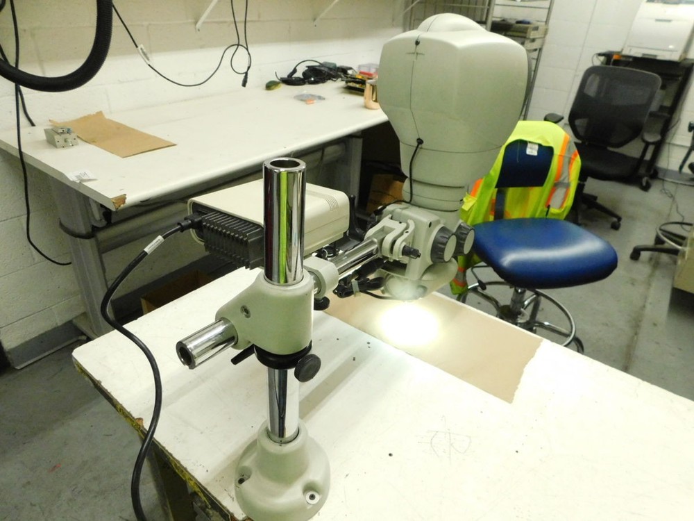 VISION LYNX STEREO MICROSCOPE BH0498