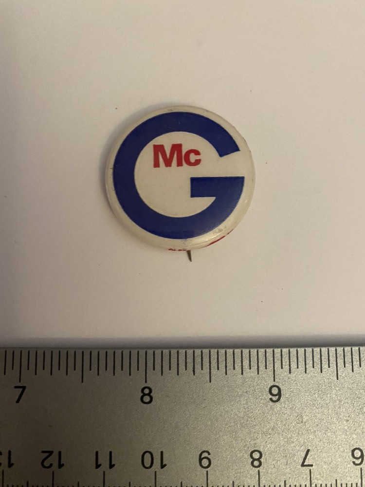 Mc G Political Pin Back Button P123