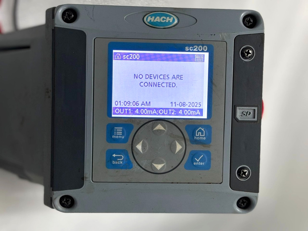 Hach General Purpose Analyzer Model SC200 LXV404.99.00202 Used Tested