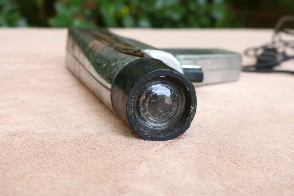 TESTED Vintage Silver INDUCTIVE TIMING LIGHT w Cables (one Clamp BROKEN) box IB