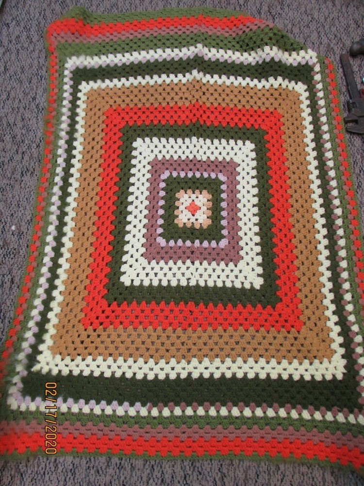 vintage hand made afghan blanket throw 34" x 46"