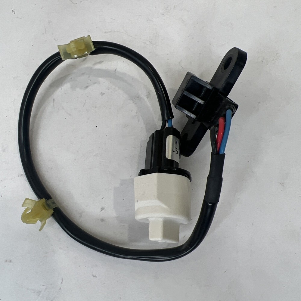 Engine Crankshaft Position Sensor Standard PC362