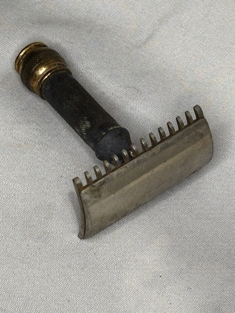 Vintage Gillette Short Handle Razor