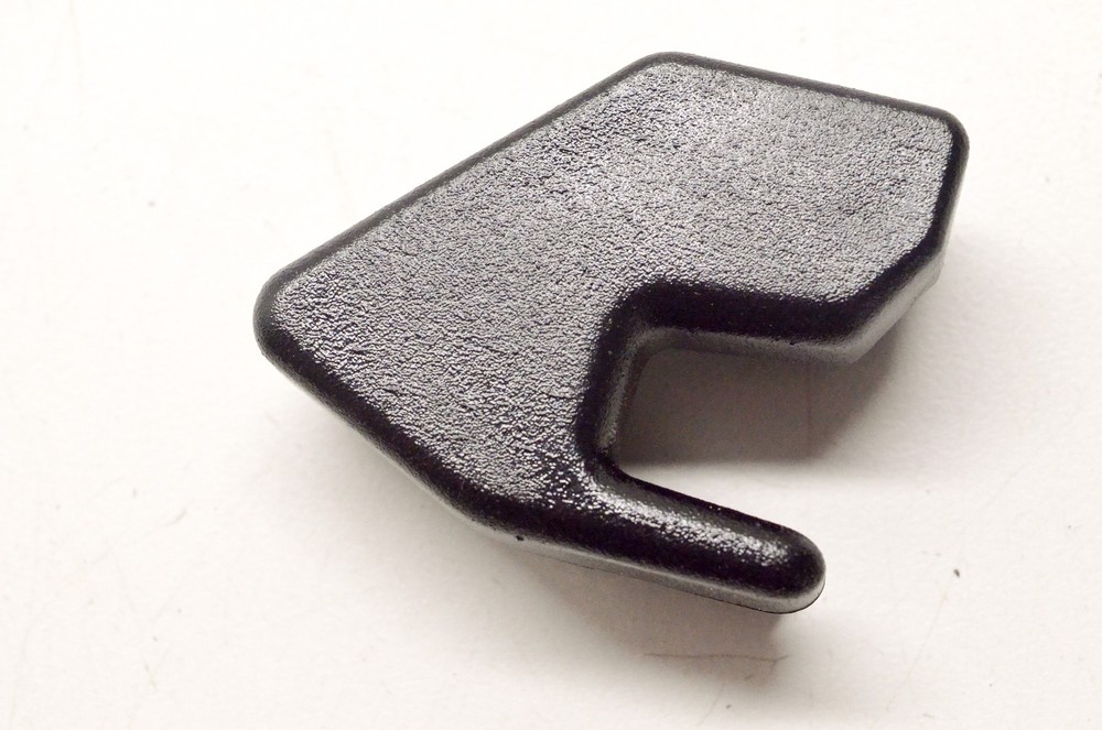 Zodiac Z3343 Stringer Cap LH NOS