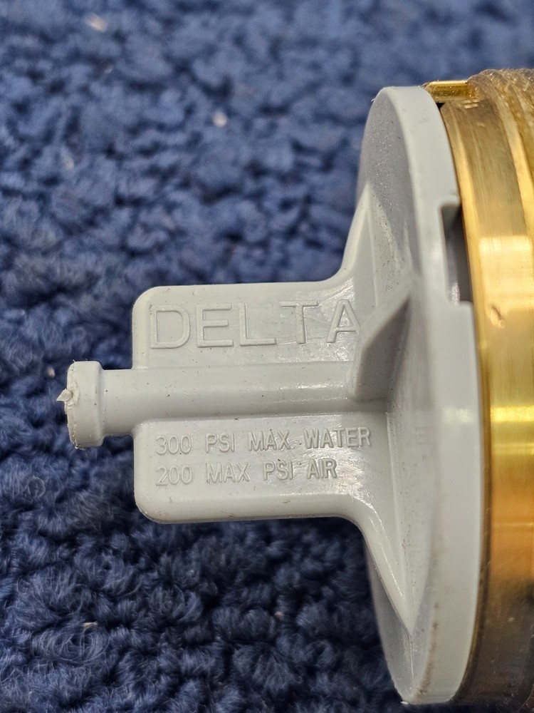 DELTA 300 PSI MAX WATER 200 MAX PSI AIR VALVE