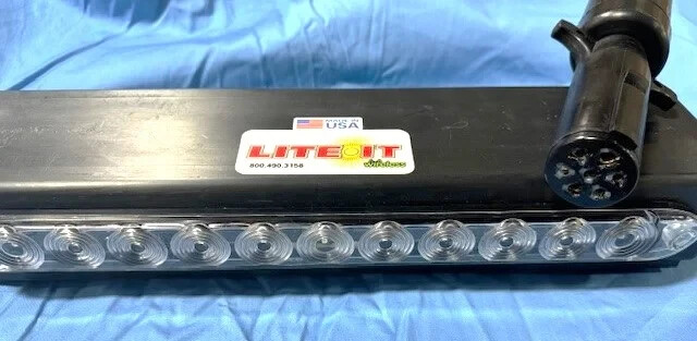 Lite-It MINI wireless tow light 7  Pin Round  Transmitter