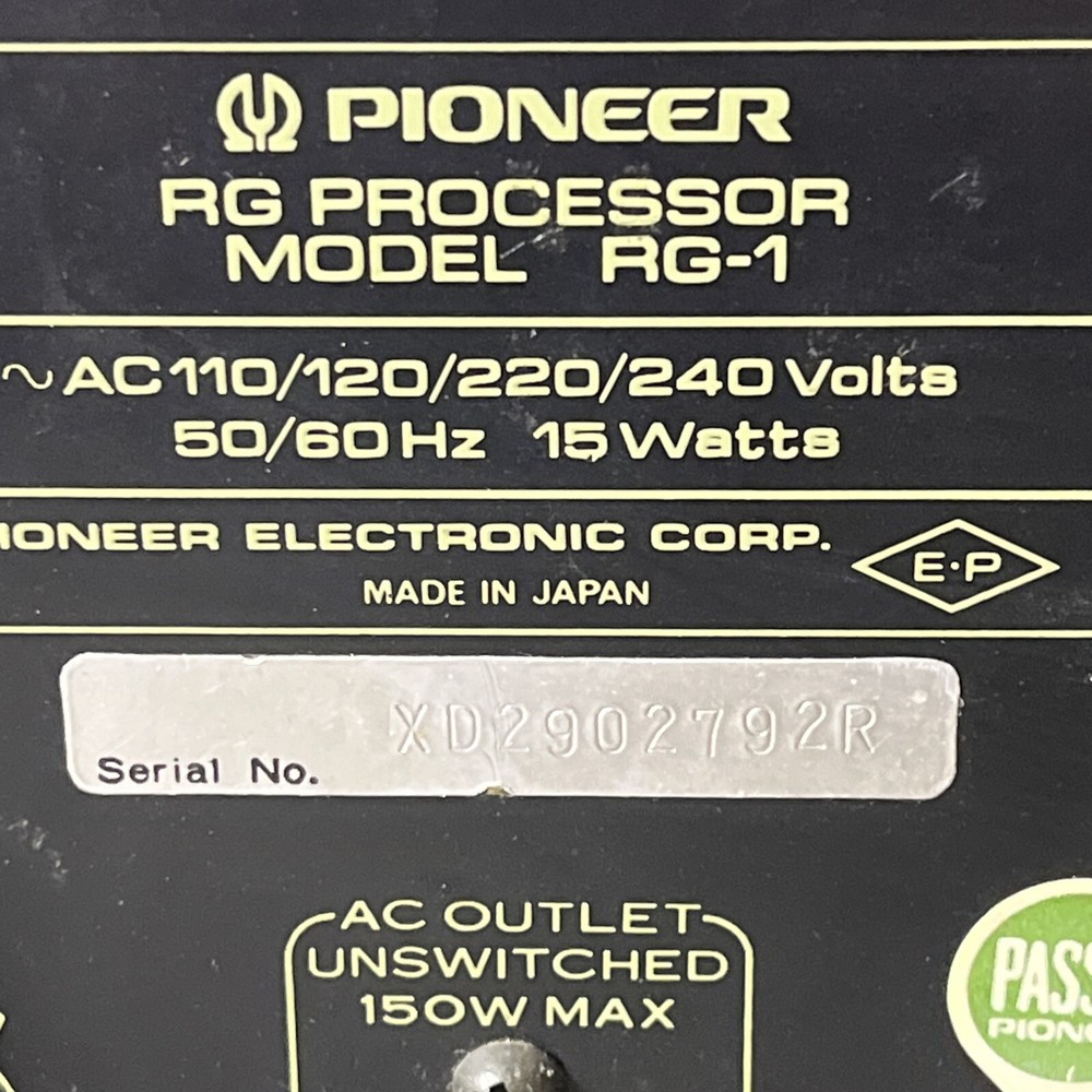 Vintage 1970's Pioneer RG-1 Dynamic Processor ~ Powers On