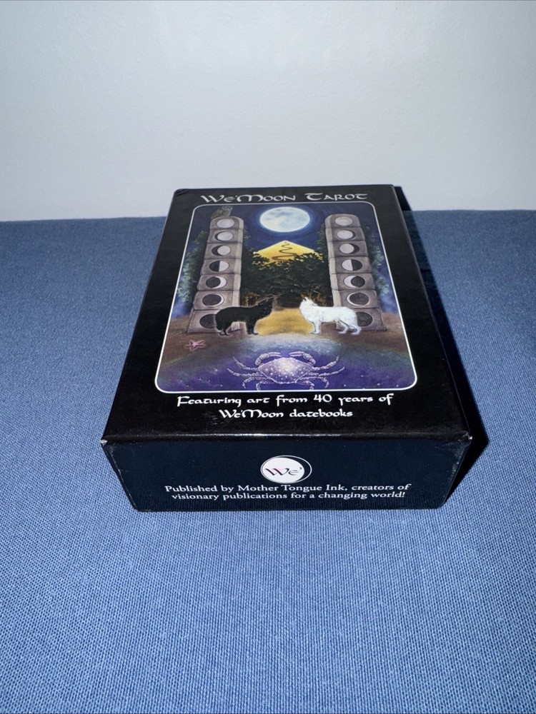 We'Moon Tarot Card Deck, Boxed Set with Book EUC