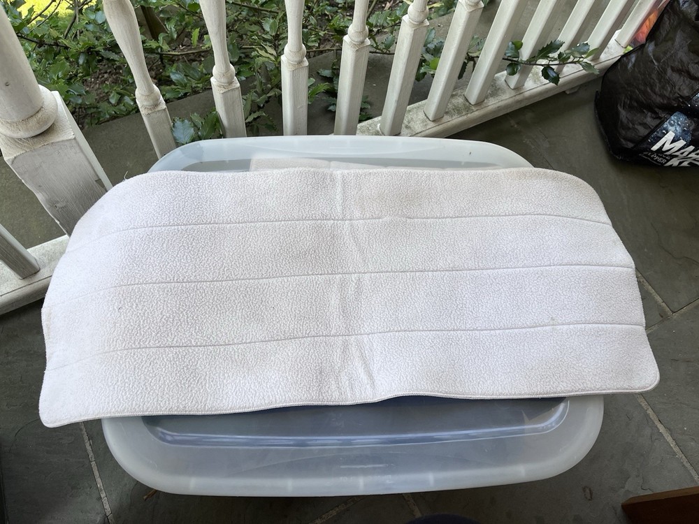 Horse No-Bow Standing Pillow Wrap