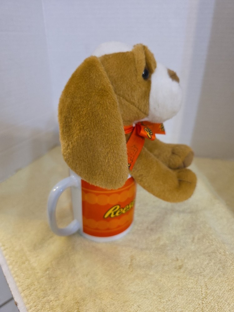 Reeses Pieces Coffee Cup With Plush Brown Dog