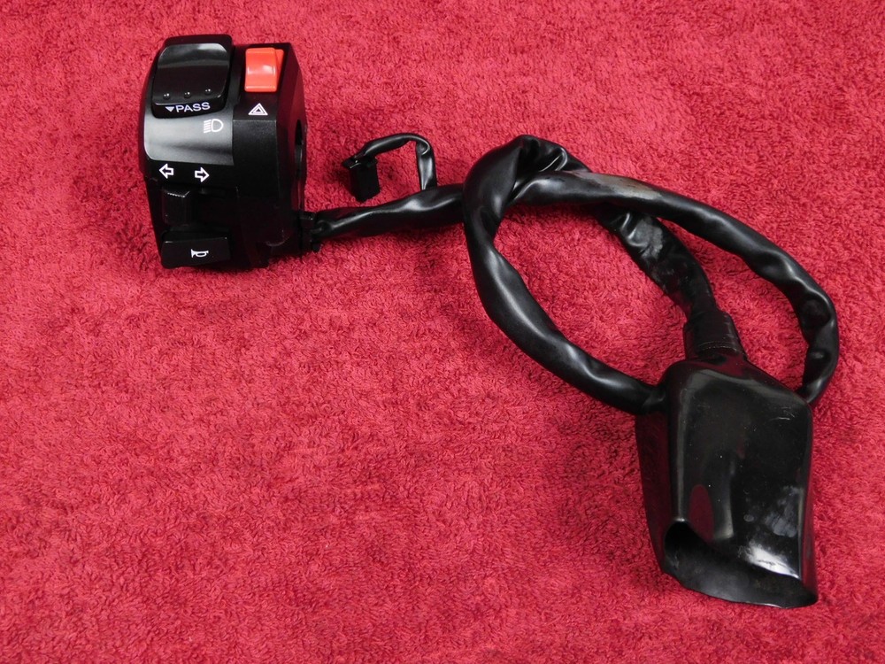 Left Side Handlebar Switch High/Low Turn Signal Pod '16 DL650 V-Strom '15 DL650X