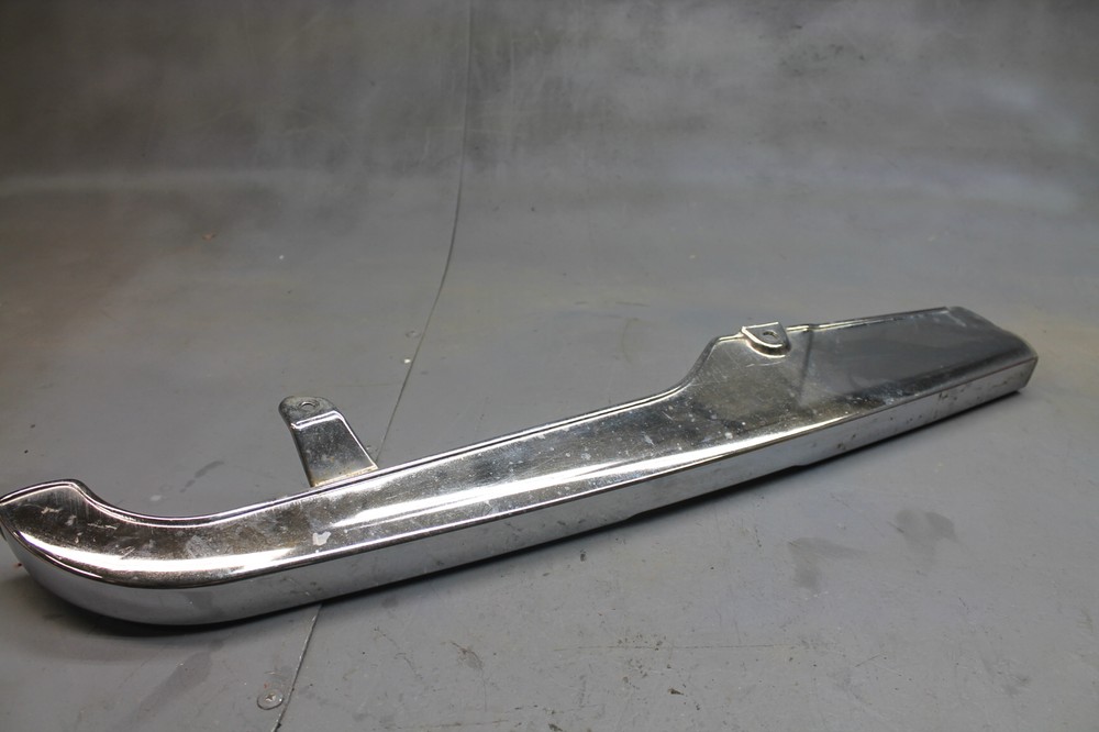 1982 SUZUKI GS300L CHAIN GUARD