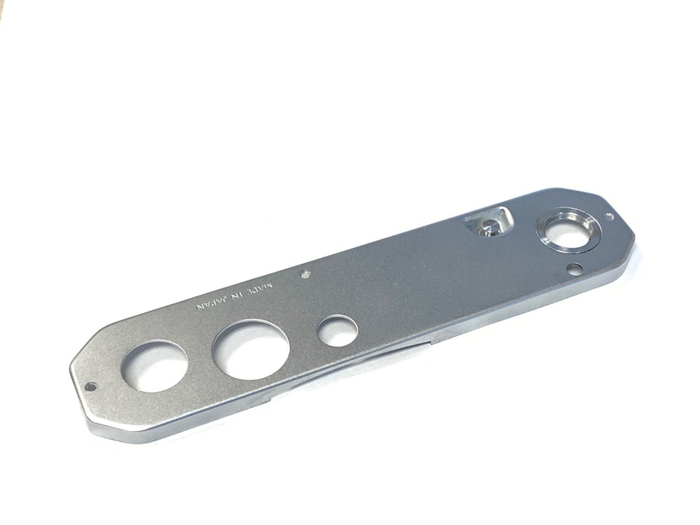 Nikon FE bottom cover plate repair replacement part, mint condition