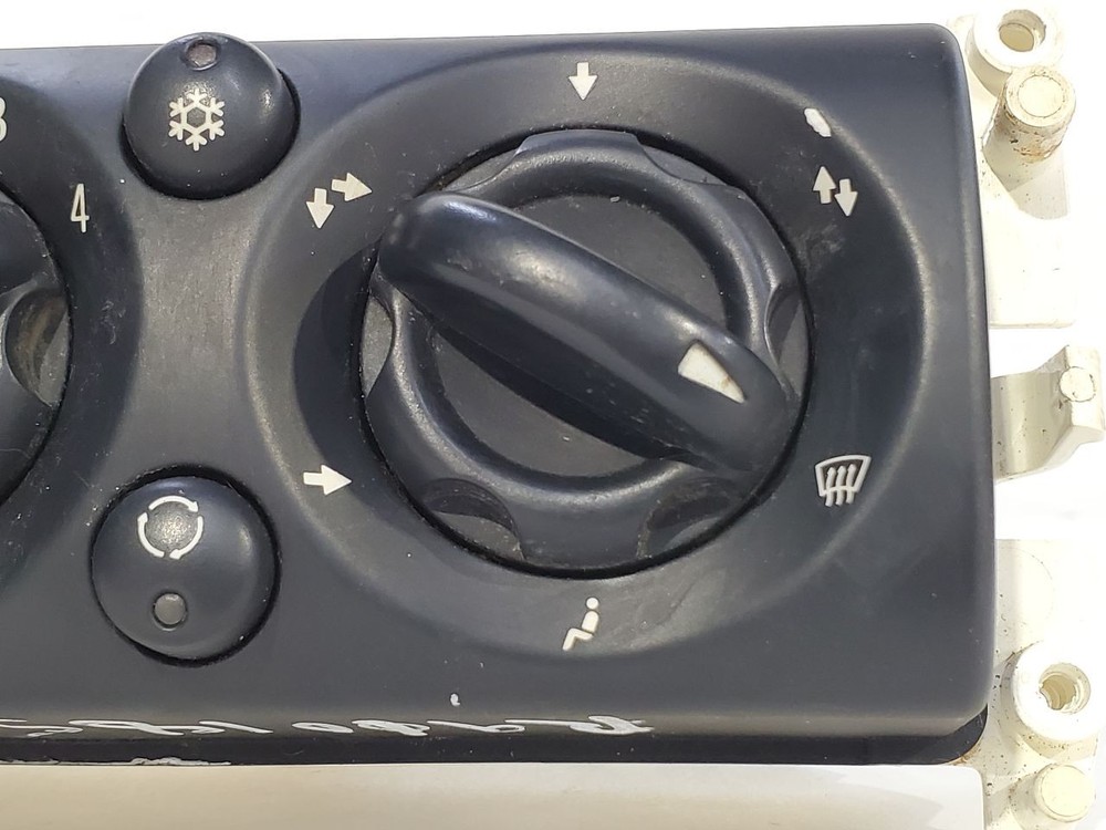 2002 2003 2004 2005 2006 Mini Cooper OEM AC Temperature Control