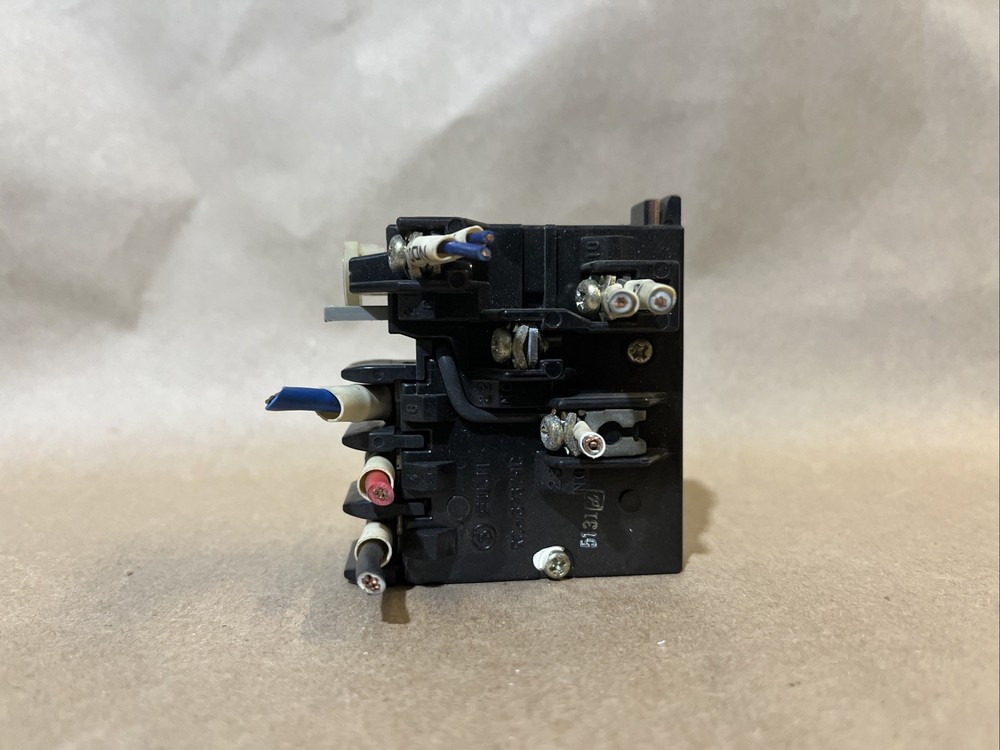 Fuji RC 3737-10 Overload Relay