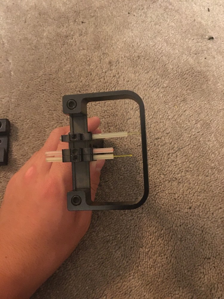 ACCRA right hand bow sight