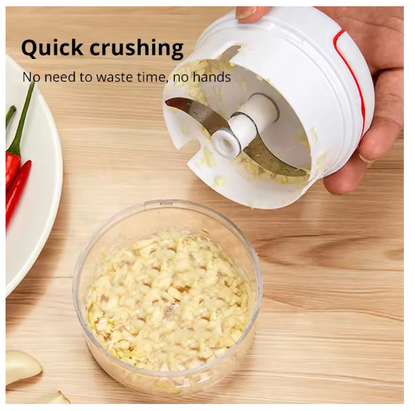 1pc White Hand Pulled Garlic Grinder In The Kitchen Palm Multi Functional Food