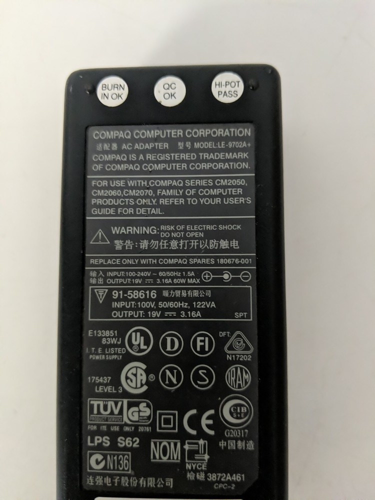 AC ADAPTER COMPAQ LE-9702A