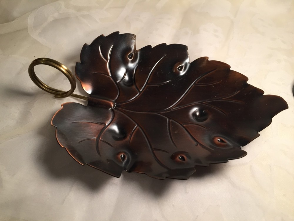 CG Coppercraft Guild Leaf Shaped Candy or Nut Dish, Trinket Dish w/Looped Handle