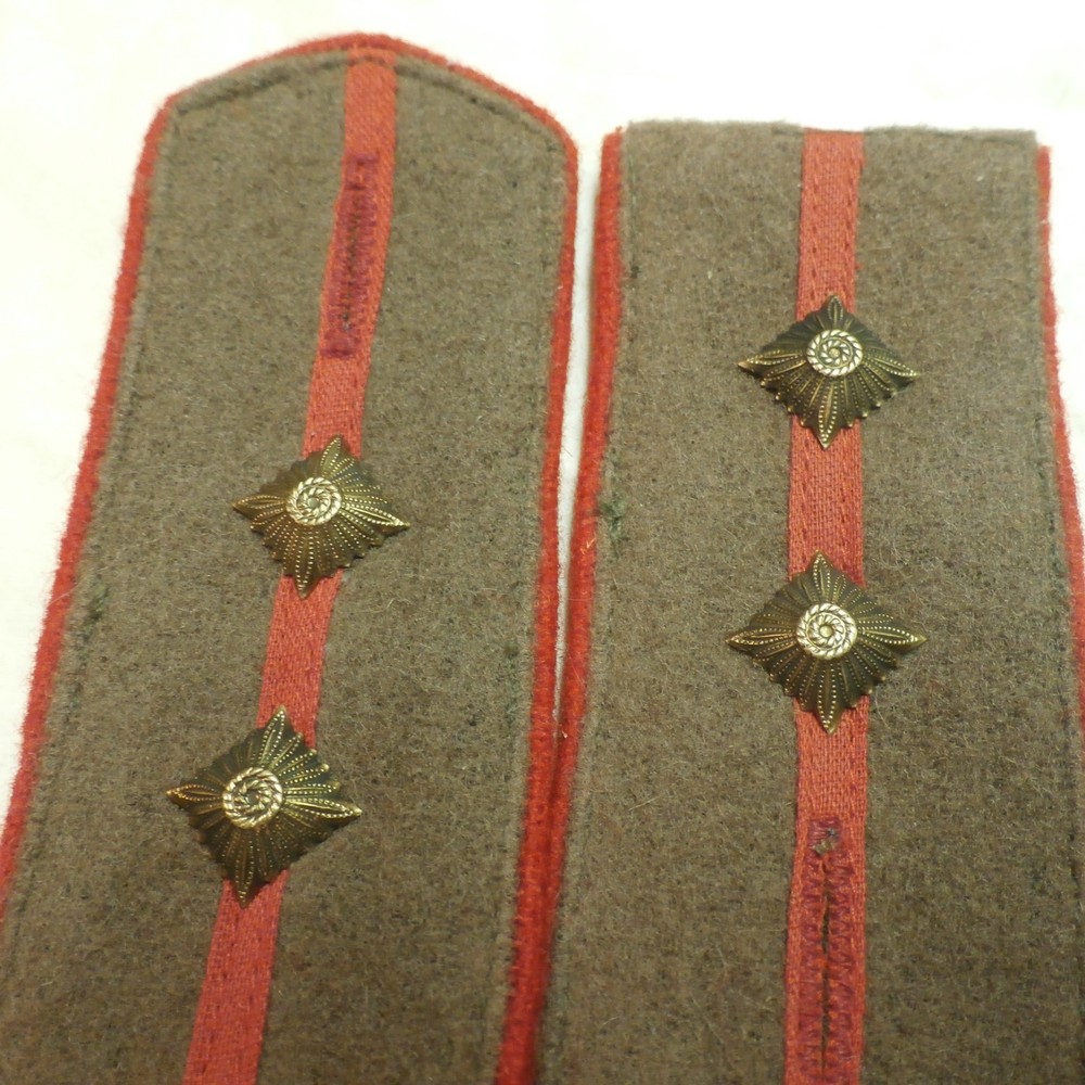 WW2 German shoulder boards POA captain