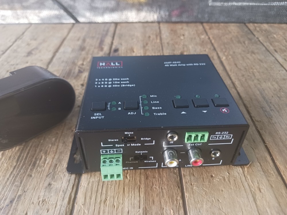 HALL RESEARCH AMP 4840 AMIFIER