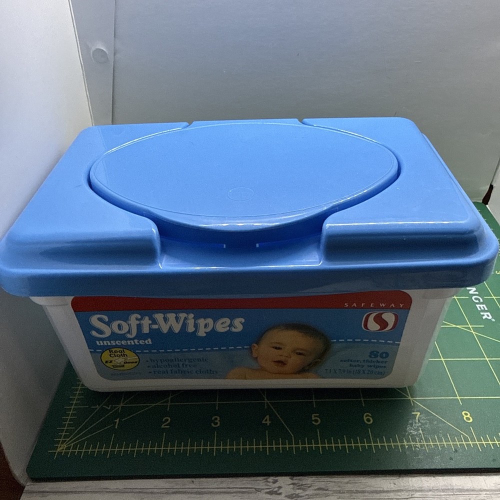 EMPTY Safeway Soft-Wipes Box Plastic Hinged