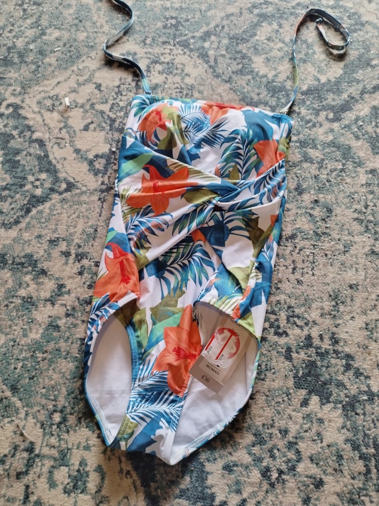 Size 10 swimming costume