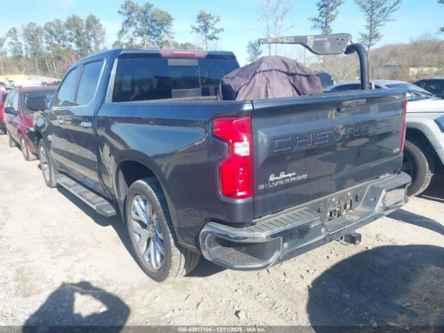 SILVRDO15 2019 Glove Box 4976912