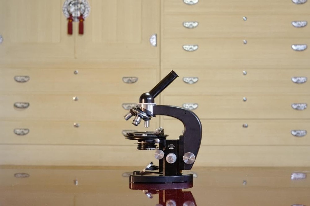 microscope antique collectible Chiyoda Microscope's "Model Lbi