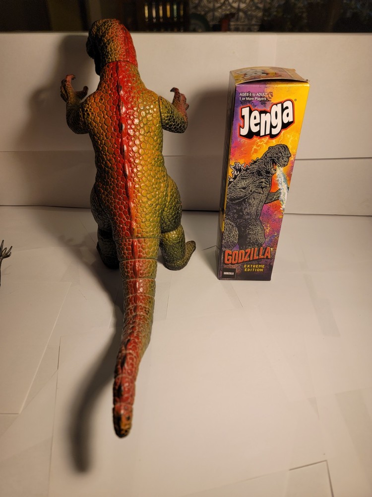 Kaiju Lot, Godzilla, Ultraman, King Kong