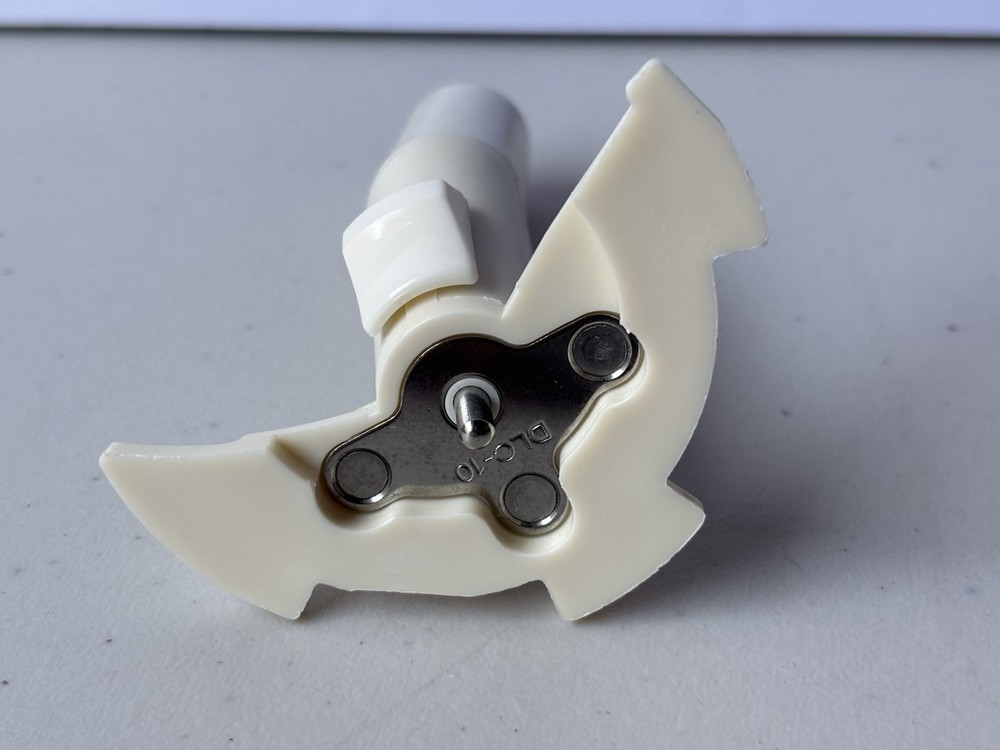 Cuisinart DLC-10 Processor Replacement STEM ONLY
