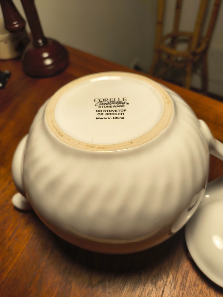 Corelle Coordinates Stoneware Teapot White Enhancement Pattern 1995- 2015