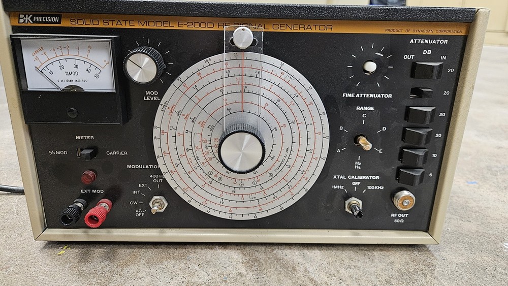 BK Precision Solid State Model RF E-2000 Signal Generator
