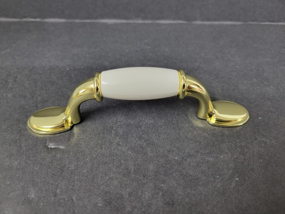 Allison Polished Brass White Insert Cabinet Door Handle Pull 245WPB Amerock