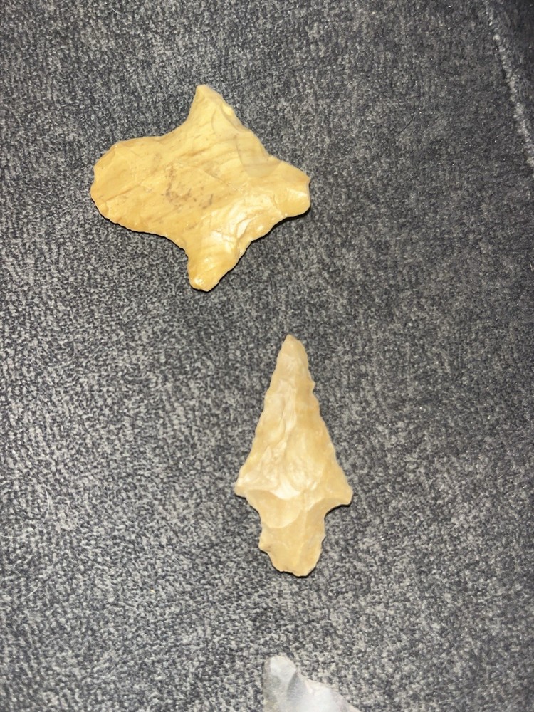 Lot of 4 Native American artifacts