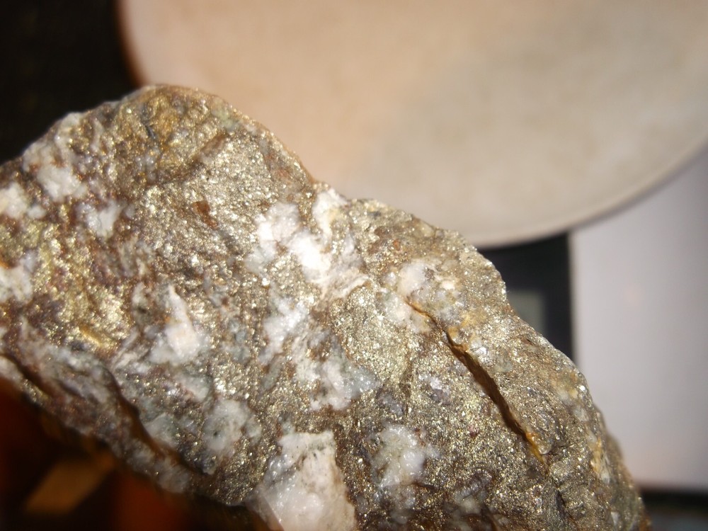 gold silver copper ore, 367 grams samples ,ore high grade .this is not