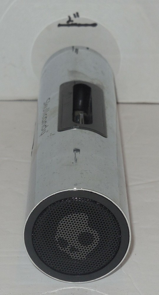 SKULLCANDY S7PIBN Chrome Pipe Speaker Dock For IPOD/IPHONE Charger NO Remote